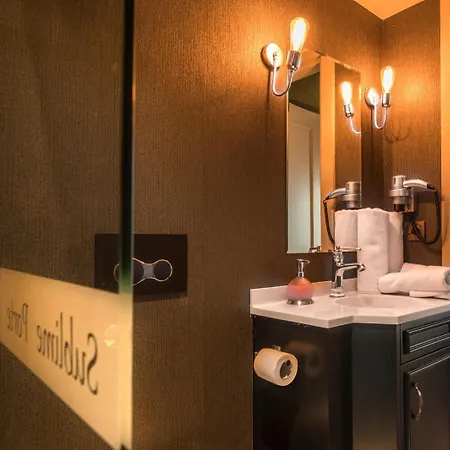 Mansion By Cheers Otel 4*